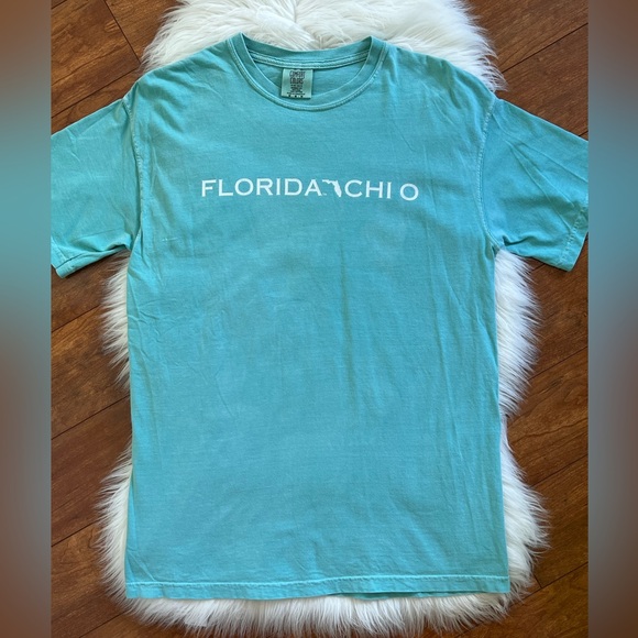 Vintage Florida Chi Omega•University of Florida•T-Shirt-Size M - Picture 3 of 10